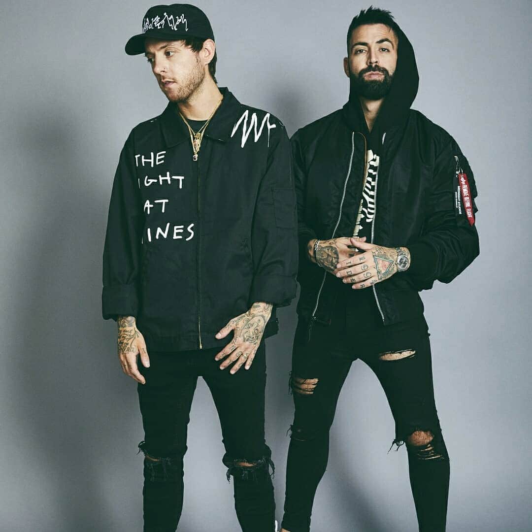 Spinnin' Recordsさんのインスタグラム写真 - (Spinnin' RecordsInstagram)「The World's Biggest Demo Drop starts TOMORROW! @breathecarolina will be listening to your demos at 12AM CEST. “We’re so excited to hear what you guys have been working on, We love discovering new artists and this is such a cool way for us to really connect and help point them in the right direction”. Link in bio for more info. ​ ​#BreatheCarolina #SpinninAcademyXL #SpinninRecords」10月14日 23時21分 - spinninrecords