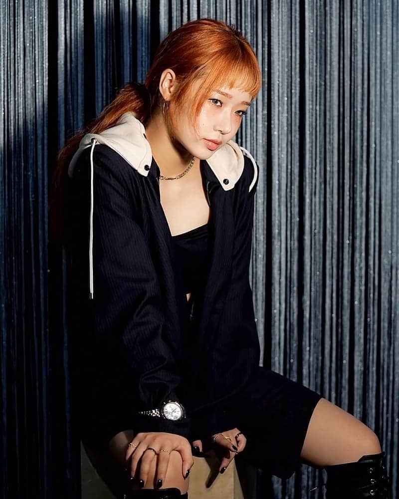 チェ・ユジョンのインスタグラム：「201014 Weki Meki <New Rules> Jacket Shoot Behind Scene (Take ver.)  #유정 🌻  #위키미키 #WEKIMEKI #CHOIYOOJUNG #최유정 #YOOJUNG」
