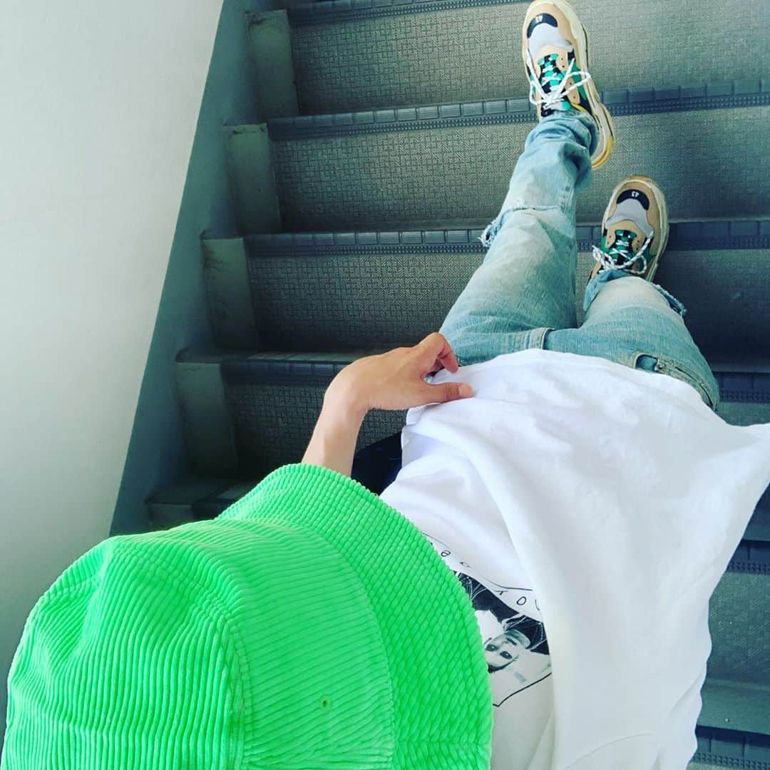 荒木宏文のインスタグラム：「🟢」