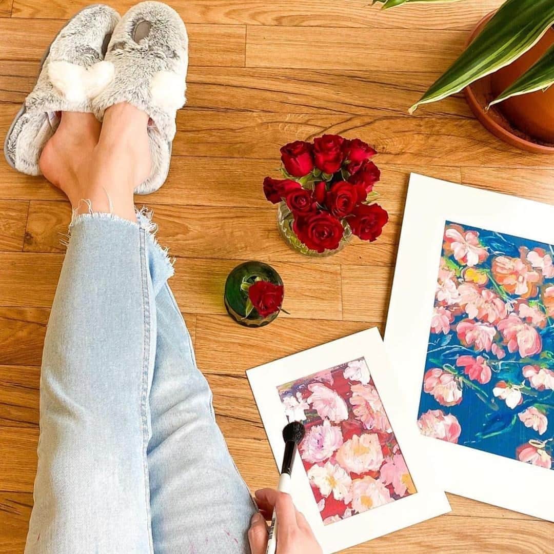 アクセサライズのインスタグラム：「Our cosy slippers are top koala-ty  📷: @artdesignbyari  Tap the link in our bio to shop  #Accessorize #Accessorizer」