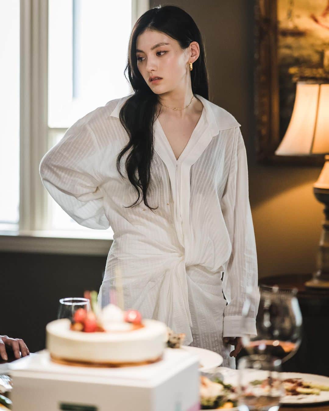キム・ヨンジのインスタグラム：「오늘밤 구미호뎐 Tvn 10시30분🤟🏼 (기유리,기루,기라이와 함께 볼예정🐾)」