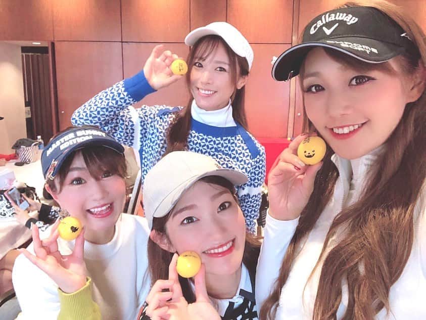 ひかりさんのインスタグラム写真 - (ひかりInstagram)「ボール生還ゲームに使用したkascoの「KIRA Boon」ボール✨😊 ハロウィン仕様になっててお化けとかカボチャの柄とか可愛い☺️❤️ kascoのボールは打ちやすいし可愛くて好き❣️  #ゴルフ場#gtバーディーズ #ゴルフトゥデイバーディーズ #gtバーディーズカップカップ#ゴルフ女子#golftoday #ゴルフ#golf#ゴルフトゥデイ#スポーツ女子#japanesegirl #ゴルフ日和#golfwear #スリクソン#srixon#japan @kascogolf」10月14日 15時12分 - piiiiiii_k