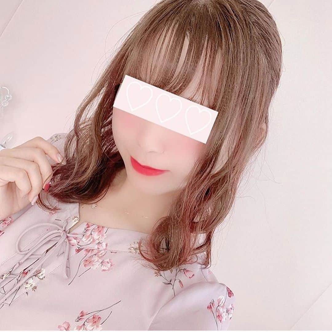 LAISSE PASSEさんのインスタグラム写真 - (LAISSE PASSEInstagram)「皆様の投稿をご紹介させていただきます☺️  ・・・  @chiiiiina_24 さん💕  ・・・  #Repost @chiiiiina_24 with @get_repost ・・・ .﻿ ˳◌* ┈ ┈ ┈ ┈ ┈ ┈ ┈ ┈ ┈ ┈ ┈ ┈ ┈ ┈ ┈ ┈*◌˳﻿ ﻿ ﻿ ♡☑ワンピース>> @laisse_passe ﻿ ﻿ ﻿ ˳◌* ┈ ┈ ┈ ┈ ┈ ┈ ┈ ┈ ┈ ┈ ┈ ┈ ┈ ┈ ┈ ┈*◌˳﻿ ﻿ ﻿ ﻿ @laisse_passe の展示会でオーダーした秋ワンピースが届きました(*ᴗˬᴗ)✨﻿ ﻿ ﻿ くすみピンクの花柄ワンピース♡♡﻿ ﻿ ﻿ ふんわり揺れるシルエットがとっても綺麗です。﻿ 胸元のリボンの飾りも可愛い(,,> <,,)💓﻿ ﻿ ﻿ ヘアは初めて波巻にしてみたけど、難しくて上手に出来なかったので、練習してみます！🥺💭﻿ ﻿ ﻿ ﻿ ┈ ┈ ┈ ┈ ┈ ┈ ┈ ┈ ┈ ┈ ┈ ┈ ┈ ┈ ┈ ┈ ┈༝༚༝༚♡﻿ ﻿  #laissepasse #laissepasseonlinestore #レッセパッセ #レッセパッセオンラインストア #秋ワンピース #花柄ワンピース #シフォンワンピース #デートコーデ #女子会コーデ #デートワンピ .﻿ ﻿ ┈ ┈ ┈ ┈ ┈ ┈ ┈ ┈ ┈ ┈ ┈ ┈ ┈ ┈ ┈ ┈ ┈༝༚༝༚♡」10月14日 15時57分 - laisse_passe