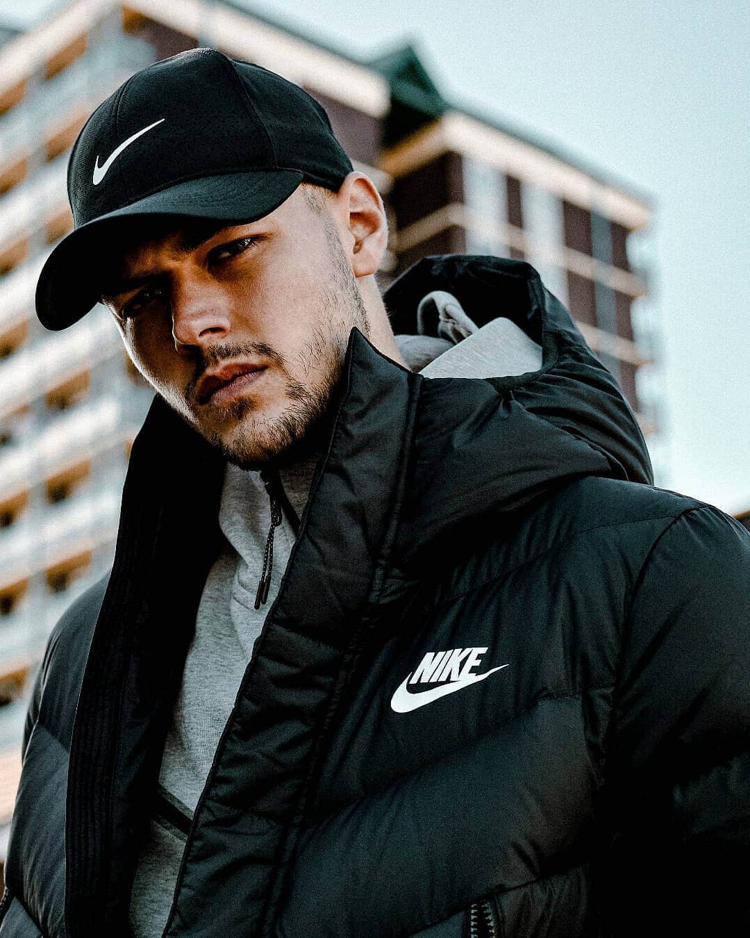 FOOTASYLUMさんのインスタグラム写真 - (FOOTASYLUMInstagram)「It's Swoosh SZN! 🔥  Complete the look and get kitted out with our @nikesportswear collection of caps, jackets & footwear!  #Footasylum #Nike #ReactVision」10月14日 16時06分 - footasylum