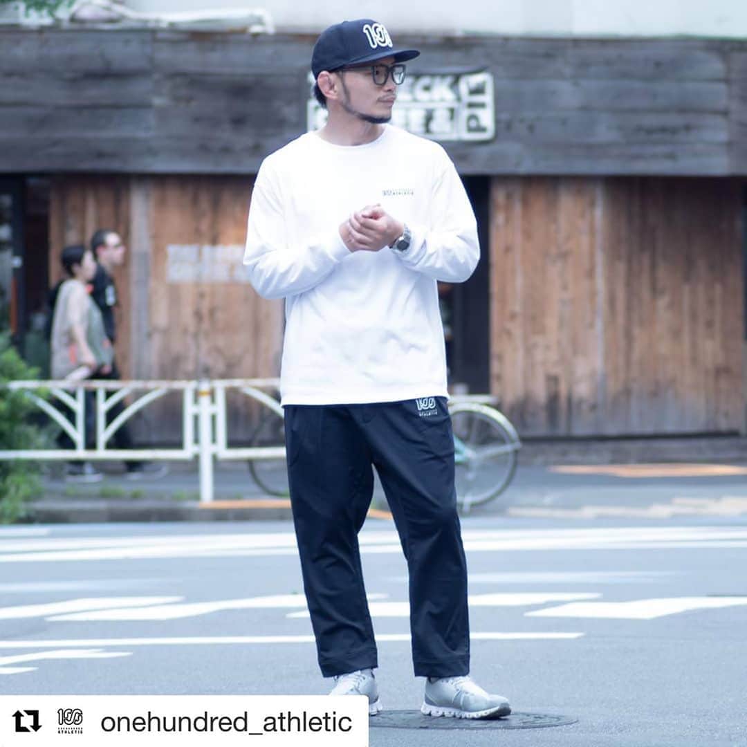 宇野薫のインスタグラム：「惚れ込んで履きすぎた、 NEAT @neat_tokyo の コラボパンツが3年ぶりに復活します！  #Repost @onehundred_athletic with @get_repost ・・・ "NEAT x 100A SPORTS TROUSERS TAPERED"﻿ ﻿ 2020年10月16日（金）より100A ONLINE STOREおよびUCS ONLINE STOREにて販売いたします。また、10月20日（火）よりBRICK & MORTAR 中目黒店にて開催される『Caol Uno Jiu-Jitsu Gi Art Exhibition』内のポップアップストアでは本商品の実物もご覧いただけます。﻿ ・・・﻿ デザイナーの西野大士氏が手掛けるパンツ専業ブランド「NEAT」とのコラボレーション。ゆったり目のヒップ周りから裾に向かってテーパードした上品なシルエットにストレッチエナジー®という機能性のあるスポーティーな素材を組み合わせた、両ブランドの良いとこどりのパンツです。カラーはブラックとネイビー、サイズはMとLの2サイズ展開となっております。﻿ ・・・﻿ #neat #neat_tokyo #sports #trousers #pants #slacks」