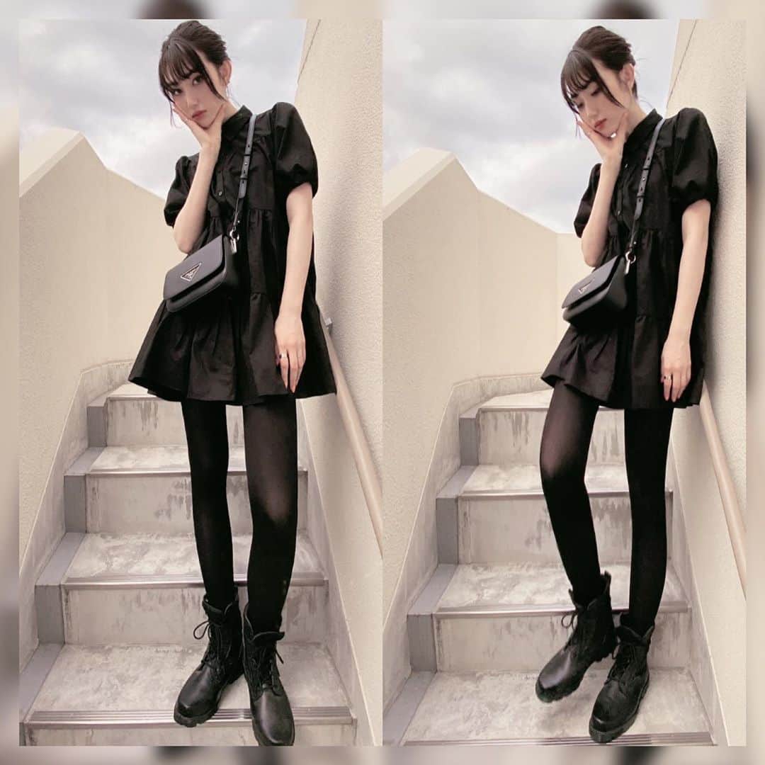 黒田瑞貴のインスタグラム：「広角で撮るの難しい… 脚を長く見せようとしたのに 逆に頭身変な人になってる😟  まあでも、服を見て下さい😆❤️  #shirt .... #zara 　#新作 #bag .... #prada #今季  #fashion #ootd #ootdfashion #fashiongram #私服　#シャツコーデ #靴はサバゲーで歴戦を戦い抜いてきたブーツです」