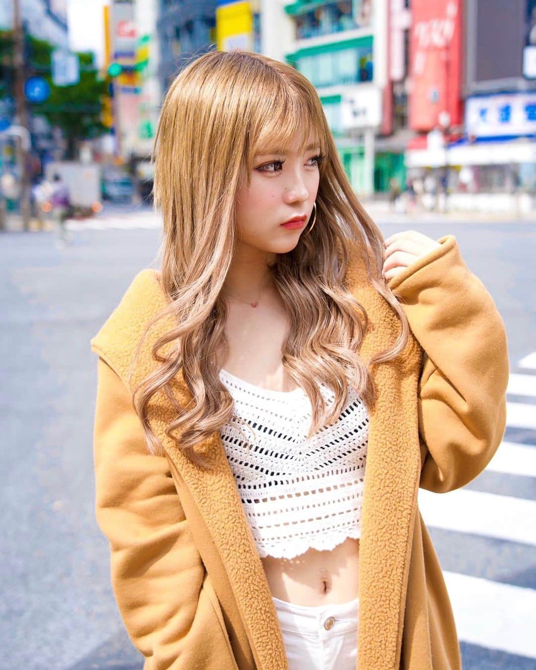 Egg公式さんのインスタグラム写真 Egg公式instagram せいなのスナップ公開 可愛すぎるギャルママ せいなの渋谷でお買い物コーデ 綺麗な白肌 セクシーなへそ出しにメンズ達の心もイチコロだね Models Seinaaa318 せいな Egg Egg