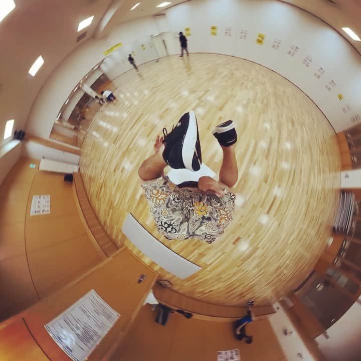 のインスタグラム：「GoPro MAXで面白い映像撮れた…🔥笑﻿ ﻿ 〝HEADSPIN ❌ GoPro MAX〟﻿ ﻿ #goproのある生活 ﻿ #gopromax﻿ #goprohero9﻿ #HEADSPIN」