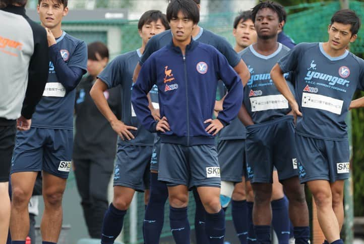 横浜スポーツ&カルチャークラブさんのインスタグラム写真 - (横浜スポーツ&カルチャークラブInstagram)「・ 10/14 training📷 ・ #NextMatch 明治安田生命Ｊ３リーグ 第22節〔HOME〕 🗓10/17(土) ⏰13時キックオフ 🆚#ロアッソ熊本 🏟ニッパツ三ツ沢球技場 ・ #yscc #jleague #j3 #スポーツを未来へ繋く」10月14日 18時00分 - yscc_official