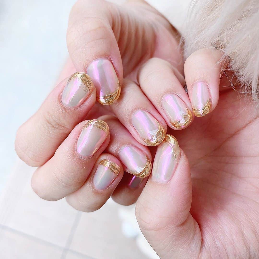 伊藤りかさんのインスタグラム写真 伊藤りかinstagram New Nail ストーリーに 載せたら大好評だった オトちゃん ネイル Auのcmの 菜々緒さんが してそうって言う勝手なイメージで名付けた Newnail Nail Instanails Nailstagram ニュアンス