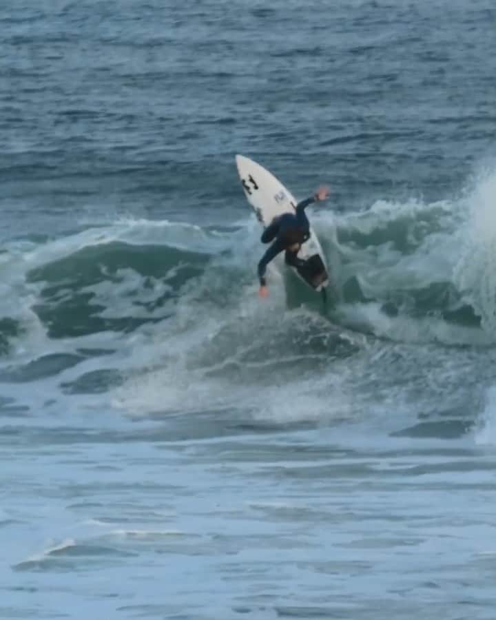 のインスタグラム：「🦋🌊🦋  @billabongwomensjp @whitebuffalo_official @fcs_japan @hlna.jp @fijiwaterjapan @lux_jp_official #yusurfboards #aerotech #bravo」