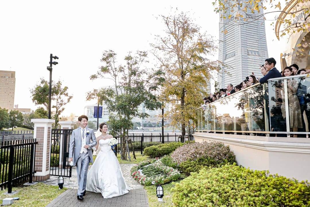 ANNIVERSAIRE アニヴェルセル 公式のグルメインスタ