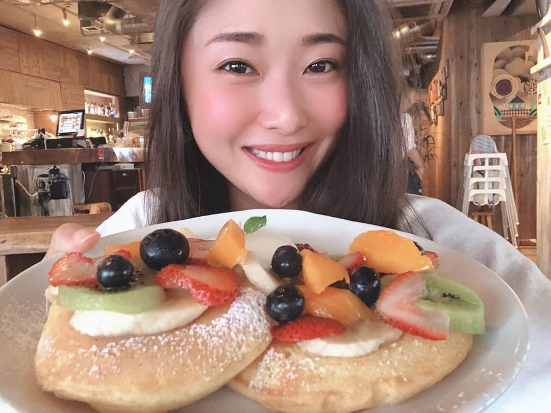 ライ・チャンさんのインスタグラム写真 - (ライ・チャンInstagram)「甘い物でも食べて、一日頑張った分、エネルギーチャージしてね☺︎ . #ライチャン#Tarzan#たーとれ女子部#ライチャンスタイル」10月14日 18時53分 - laichan.official