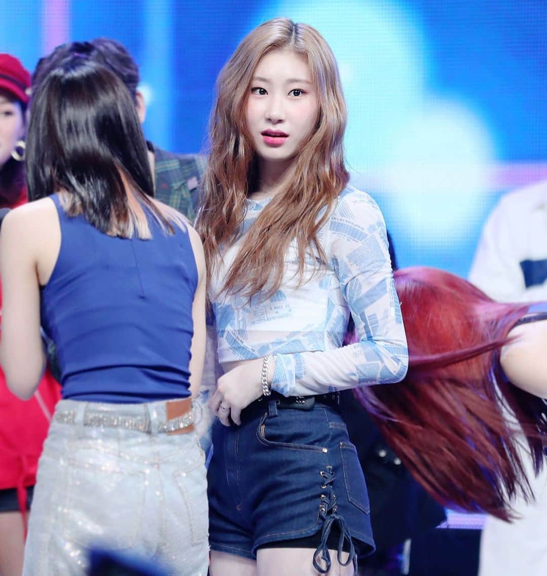 チェリョンのインスタグラム：「dalla dalla chaeryeong remains superior #있지 #ITZY #채령 #CHAERYEONG #MIDZY⁣⠀」