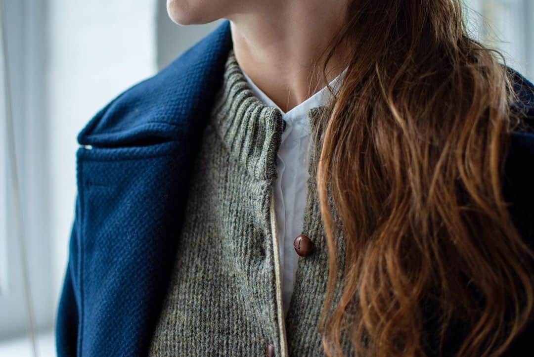 のインスタグラム：「Pre-order page will be available soon: Shetland Pure wool 100% made in Scotland cardigan. Coming in Four colour. I can’t wait to show all details soon🤩💙#Colenimo #shetlandknitwear #madeinscotland」