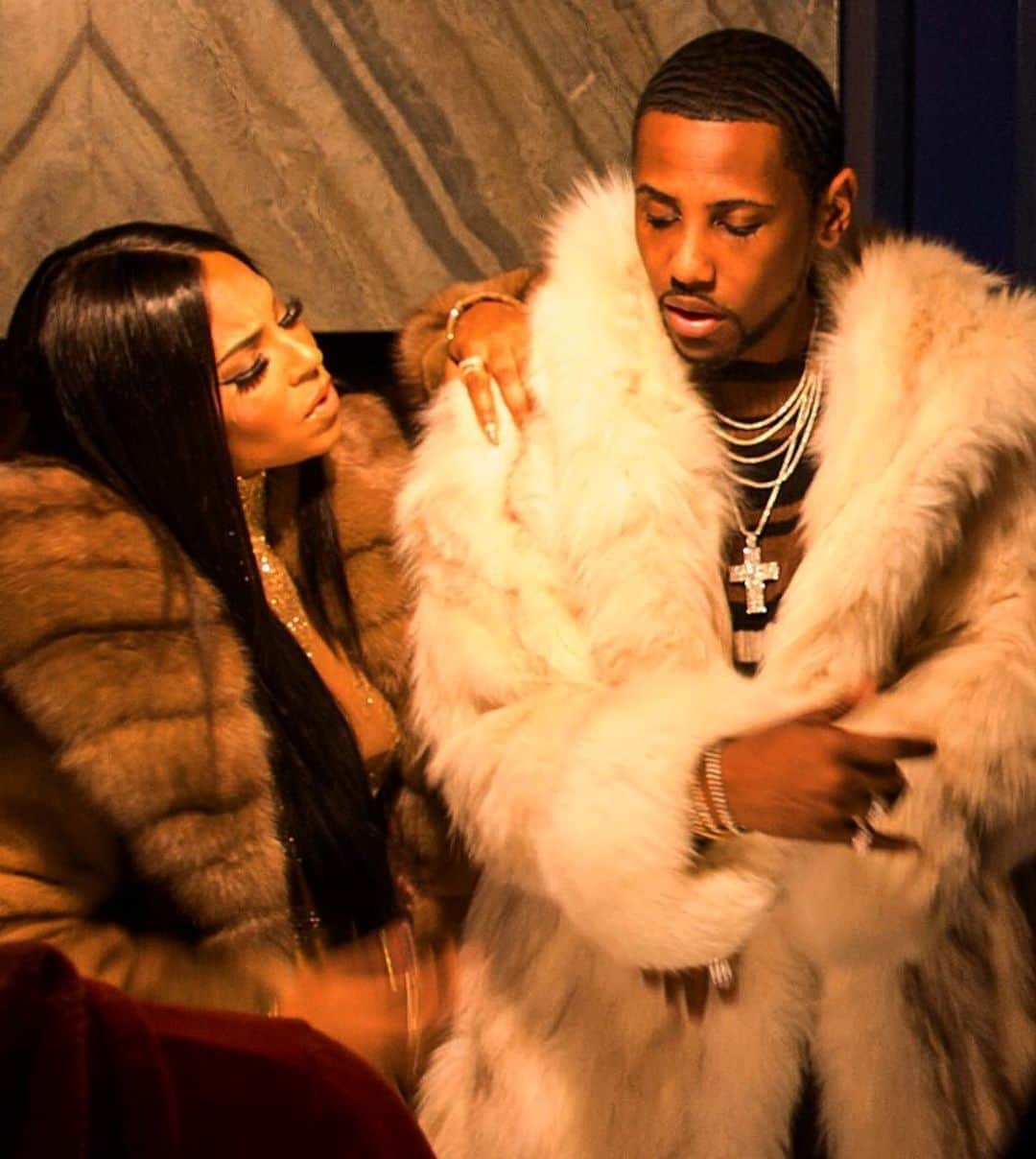 ファボラスのインスタグラム：「Happy Bday @ashanti 🎈 More Life & More Blessings for a real one!!」