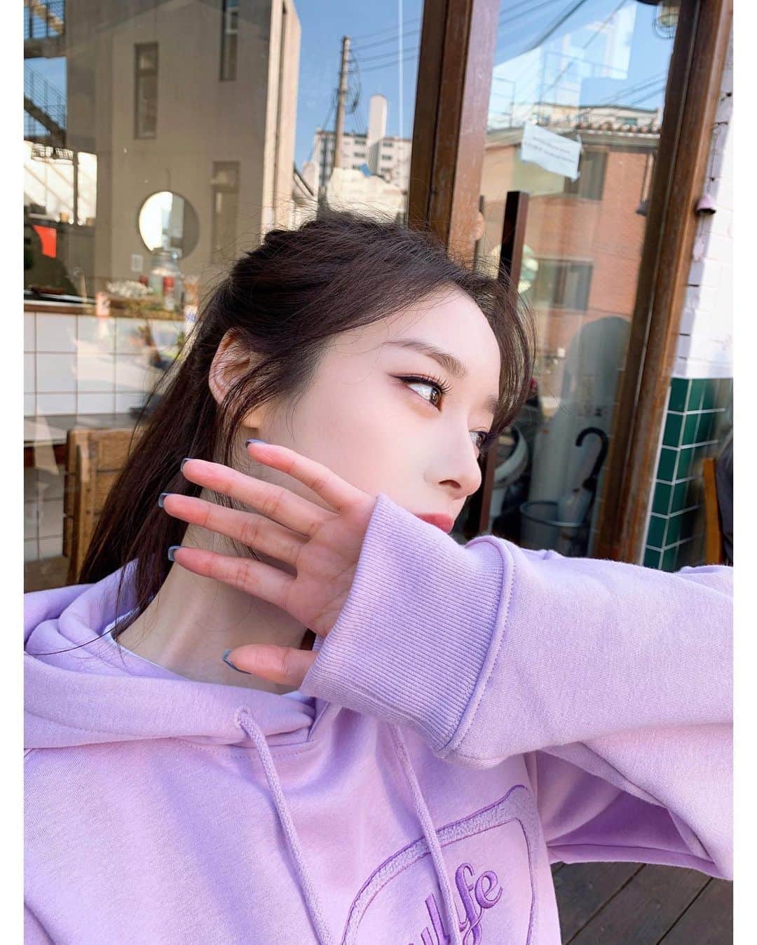 ジヨン さんのインスタグラム写真 - (ジヨン Instagram)「😈」10月14日 20時00分 - jiyeon2__