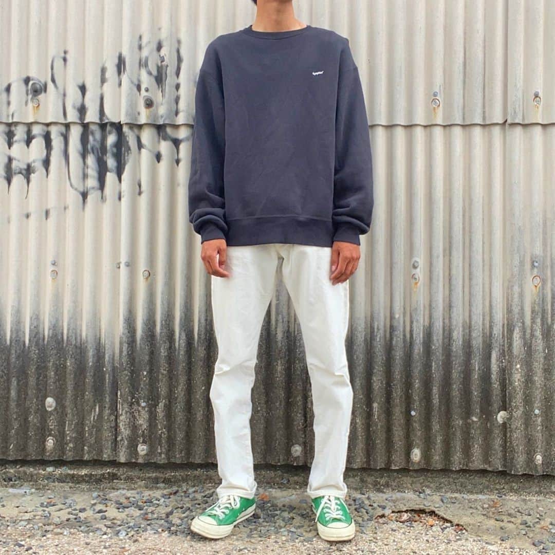 ジムフレックスのインスタグラム：「Urban styling with @to_oo_xx wearing our  Clawson Sweatshirt. ⁠ ⁠ Shop from the link in our bio.⁠」