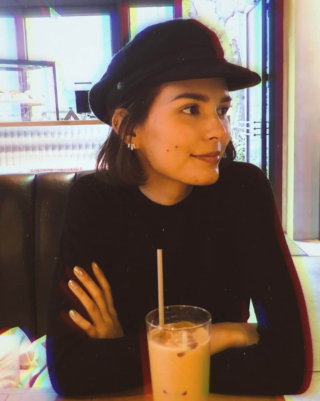 ケリーアンのインスタグラム：「Coffee break...☕️ Thx @fkncoffee 💁🏻‍♀️❤️ I needed that.」