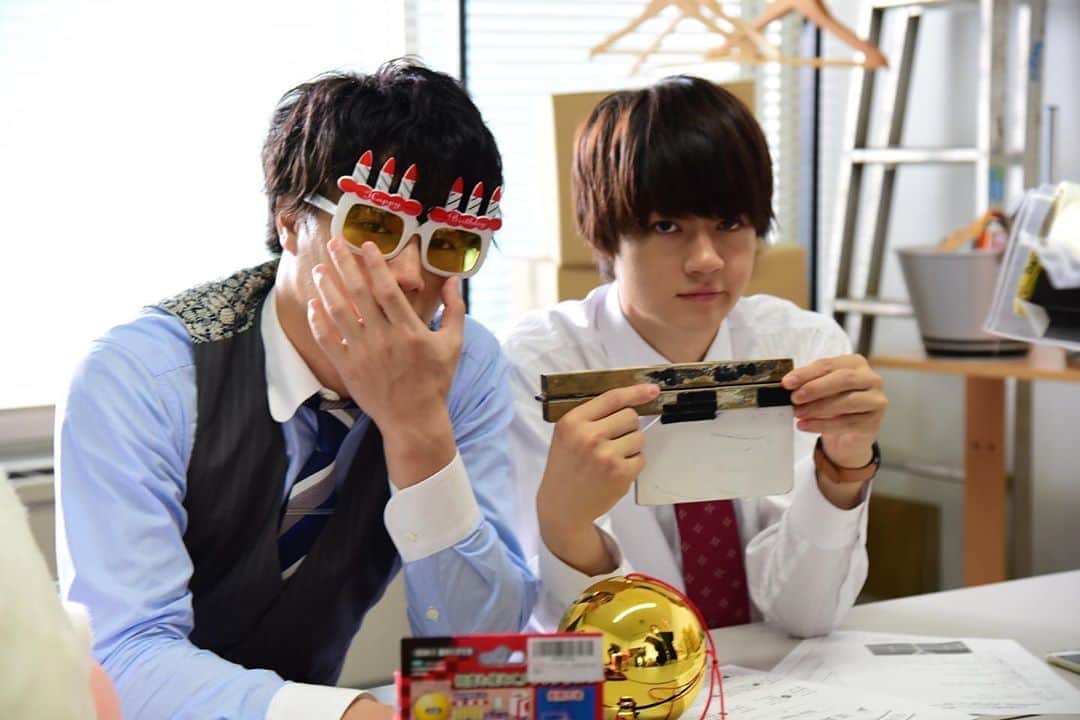 のインスタグラム：「そして今日は…高野こと #鈴木伸之 さんの誕生日です㊗️🎂🎉 素敵な一年をお過ごし下さい☺️ #俺あぶ #ドラマ特区」