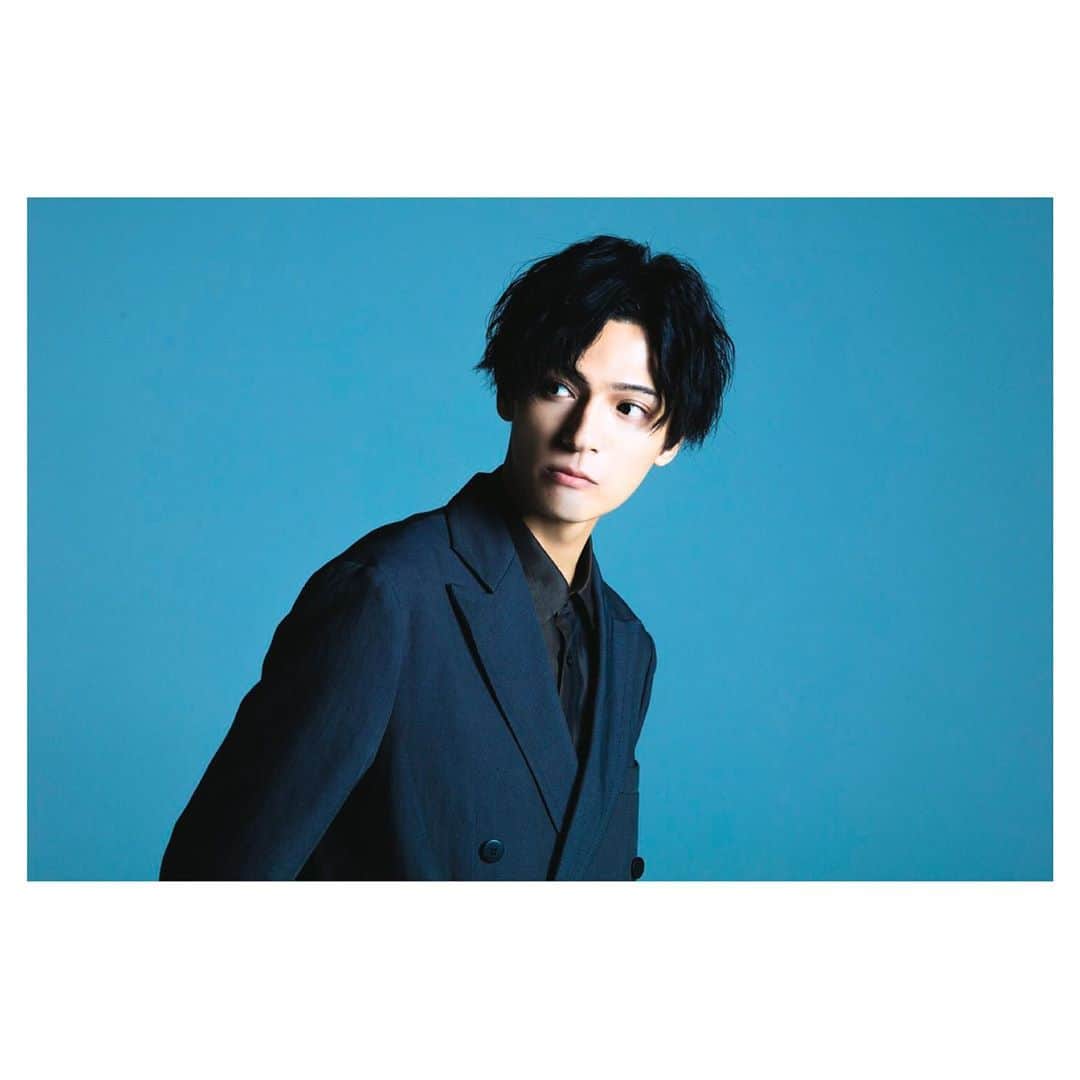上田堪大さんのインスタグラム写真 - (上田堪大Instagram)「発売まで後1週間。 よろしくお願いします。 #上田堪大 #メジャーデビュー #ブルーキャットエレジー」10月14日 20時11分 - kandai_1021