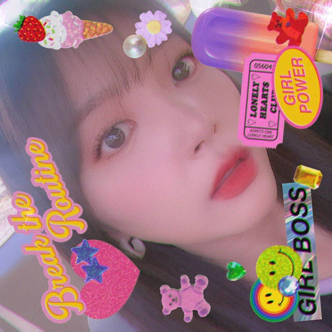 ヘインのインスタグラム：「💟🎀👸🧚🏻‍♀️👨‍👧‍👧🐷🐙💐」