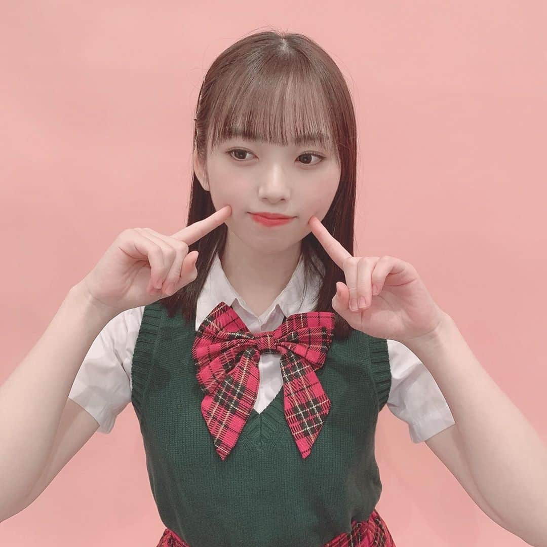 山内祐奈さんのインスタグラム写真 - (山内祐奈Instagram)「かわいい制服着た💓」10月14日 20時19分 - yuna_hkt48