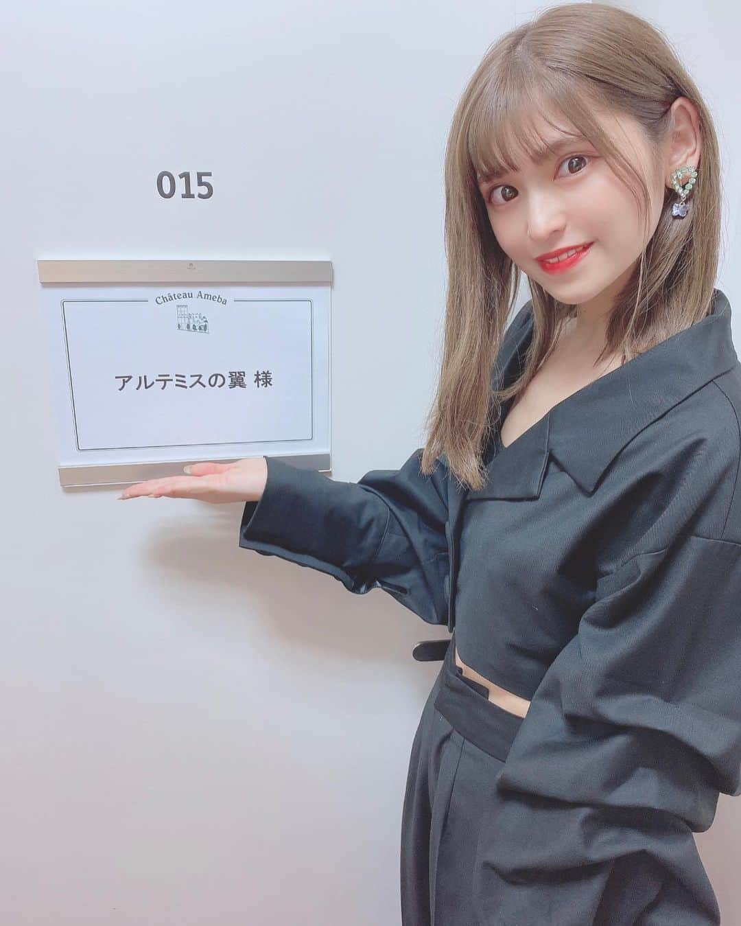 渋谷佳子さんのインスタグラム写真 - (渋谷佳子Instagram)「2020.10.14 ＊ 昨日｢矢口真里の火曜 The NIGHT｣の ホウ・レン・ソウのコーナーに シオリちゃんと出演させて頂きました🥳 私達の初の生出演！！ 見守って頂けましたでしょうか🥺？ とっても緊張しました🥺笑 これからも沢山の人にアルツバを 知って頂けたらなぁと思います🥰 出演ありがとうございました✨ ＊ ＊ #アルテミスの翼#アルツバ#メドゥーサカコ#abematv#矢口真里の火曜thenight #ホウレンソウ#メディア#アイドル#生配信#青色担当#ボブ#ポニーテール#ヘアアレンジ#インスタグラビア#モデル#撮影#fff#f4f#l4l#instagood#japan#ootd#fashion#meltthelady#idol#model#girly#makeup#tv#media」10月14日 20時24分 - nuuuun___01