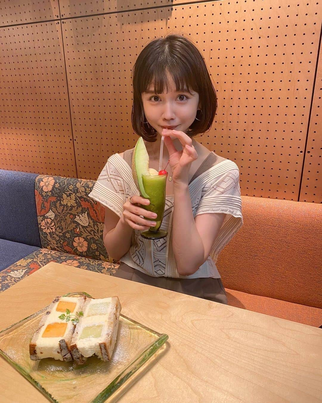 村田倫子さんのインスタグラム写真 - (村田倫子Instagram)「メロンにロマンを感じる場所。🍈  すっかり、この場所にめろめろなレポは　@tabiiro_ambassador スイーツ連載記事に綴ってます。  #食べりんログ」10月14日 20時29分 - rinco1023