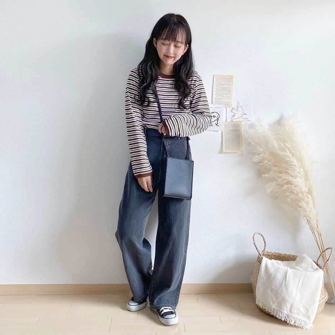 haruさんのインスタグラム写真 - (haruInstagram)「ㅤㅤㅤㅤㅤㅤㅤㅤㅤㅤㅤㅤㅤ ㅤㅤㅤㅤㅤㅤㅤㅤㅤㅤㅤㅤㅤ ㅤㅤㅤㅤㅤㅤㅤㅤㅤㅤㅤㅤㅤ #ootd ㅤㅤㅤㅤㅤㅤㅤㅤㅤㅤㅤㅤㅤ 前も履いてた ＠mysaliina の #サスペンダー付バックレースアップデニムパンツ(品番901936M) ZOZOランキングで新色が出てるのみて 気になったブラックもおむかえしました🤣🤎☜ ㅤㅤㅤㅤㅤㅤㅤㅤㅤㅤㅤㅤㅤ サスペンダー部分取り外しできるので 今回は外して普通使いしてみたよ〜🤭🧡！ ㅤㅤㅤㅤㅤㅤㅤㅤㅤㅤㅤㅤㅤ 骨盤広いし下半身コンプレックスだらけやけど、 履きやすいし腰高に見えるのではきまくりますっ👖💕 ㅤㅤㅤㅤㅤㅤㅤㅤㅤㅤㅤㅤㅤ デートの時はバルーン袖とかの白ニットと合わせて着たい🥰" ㅤㅤㅤㅤㅤㅤㅤㅤㅤㅤㅤㅤㅤ #mysaliina#mysaandliina#プチプラ #レースアップデニム#秋服コーデ#デニムコーデ #harucd ㅤㅤㅤㅤㅤㅤㅤㅤㅤㅤㅤㅤㅤ」10月14日 20時44分 - __haru3