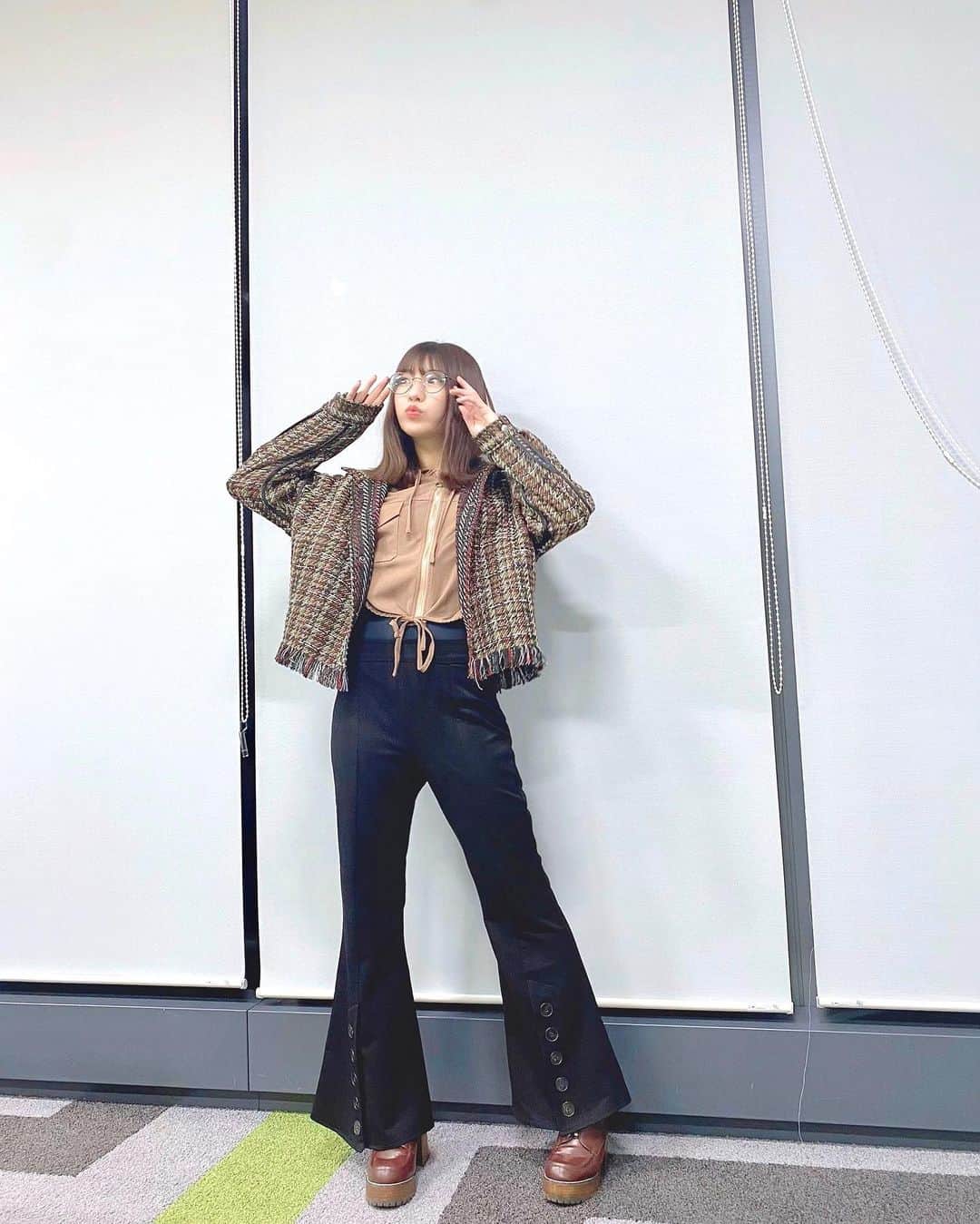 小玉梨々華のインスタグラム：「普段はスカートばかりなので今日は珍しい日でした」
