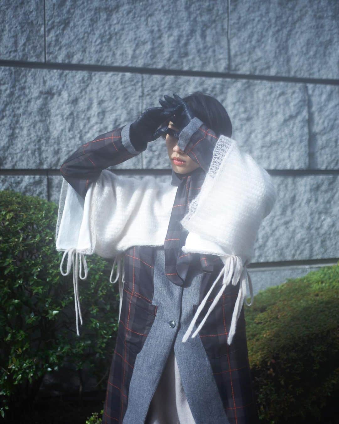 LOVELESS/GUILD PRIME 公式アカウントさんのインスタグラム写真 - (LOVELESS/GUILD PRIME 公式アカウントInstagram)「. 『 yuumi ARIA 』  ラブレスでは20SSシーズンよりセレクトをスタートし、10年近く古着を使ったリメイクラインから、コレクションラインまでを発表し、コアなファンを獲得してきたyuumi ARIA(ユウミアリア)。   グランフロント大阪店にて16日(金)よりPOP-UP STOREとしてyuumi ARIA(ユウミアリア)をピックアップ。ラブレスでは普段取り扱いの無いアイテムをのラインナップを増やしモアバリエーションで期間限定展開いたします。  この機会に是非ご来店ください。  Reversible Jacket ¥74,000+tax  Mohair Apron Vest ￥31,000+tax  @loveless_ssf_osaka  @yuumiaria_official  @grand.front.osaka  #loveless #20aw  #newseason #newarrival  #ラブレス #ラブレスセレクト #yuumiaria #popupstore  #ユウミアリア」10月14日 21時36分 - loveless___official