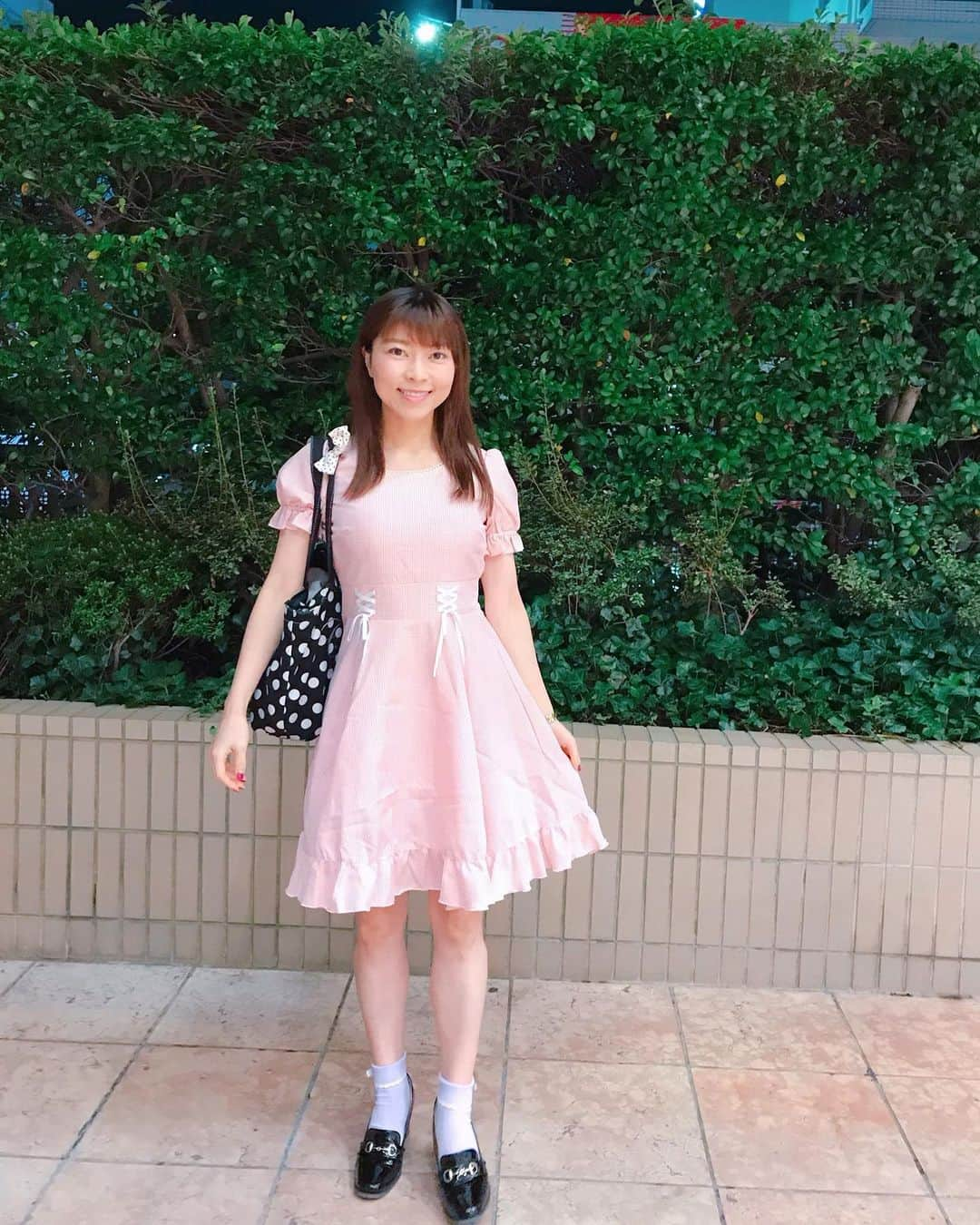 DJ MIYAさんのインスタグラム写真 - (DJ MIYAInstagram)「きゃっほほーう💖🌴こんばんはぁぁ⭐︎✨🌟💫今日はみんなどうだったーぁ？  たまには全身コーディネートも載せておこうかなっっ💖  昨日、お母さんが撮ってくれたのcoordinate💗💗  . ギンガムチェックのpinkのワンピース👗なの💗💗Its my fav outfit💗💗  . . #gotoトラベルキャンペーン     #国内旅行 #女子旅 #マイトリ #タビジョ #旅ブロガー　#旅大好き　#旅の写真　#箱根旅行　#旅行ブロガー #インスタグラマー　#インフルエンサー　#トリップ　#温泉好き #温泉旅行　#海外旅行ブロガー　#今日のメイク　#今日のコーデ　#旅写真　#旅スタグラマー　#旅スタグラム #モデル　#マイトリップMIYA #ブロガー　#旅好き　#箱根湯本 #インスタグラマー #トラベラー #インフルエンサー  #ファッション好き #ワンピースコーデ #ファッショニスタ」10月14日 21時38分 - dj_miya