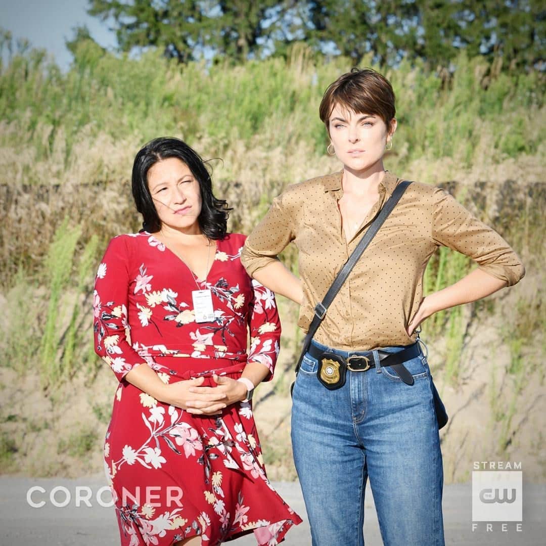 The CWさんのインスタグラム写真 - (The CWInstagram)「They've got a case to solve. A new #Coroner airs tonight at 9/8c! Stream tomorrow free only on The CW.」10月14日 22時01分 - thecw