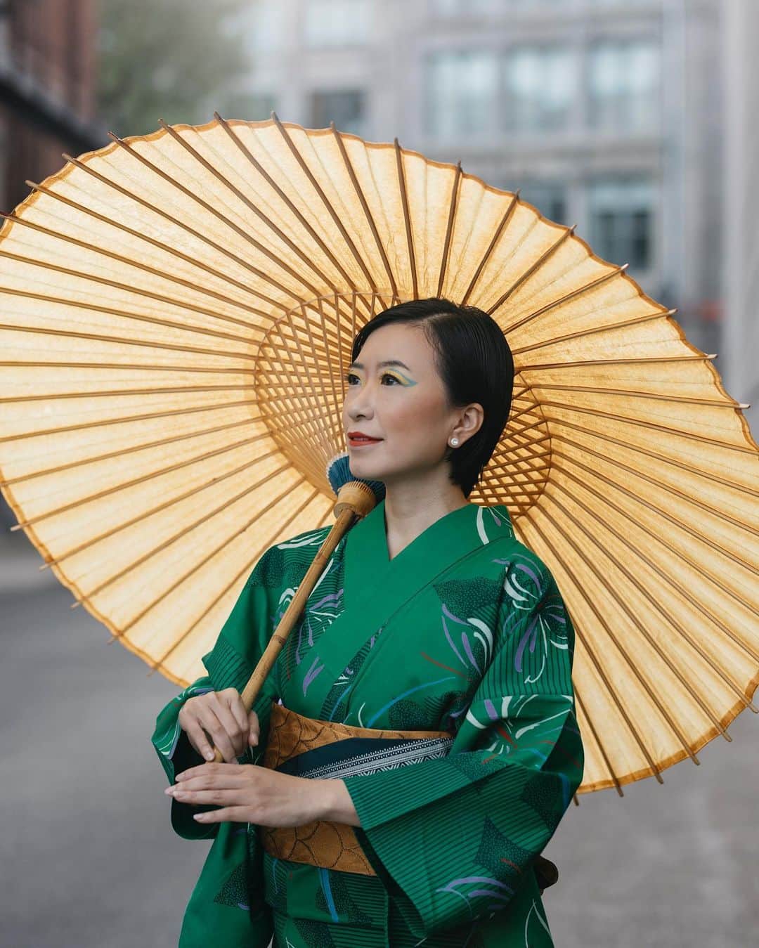 石井杏奈さんのインスタグラム写真 - (石井杏奈Instagram)「It’s autumn🍁in Montreal now, but throwing back to August🥰☀️🇨🇦 It was such a fun shooting😇👘🩰 . . . Beautiful yukata by @kimonovintage 👘✨ Hair & make up by @yukahair_mtl 💇‍♀️👍💄 Photo by @melika.dez 😍📸 the best!! Thank you soooooo much🙏🌈💕 ありがとうございました😇🇯🇵」10月14日 22時06分 - annaishii