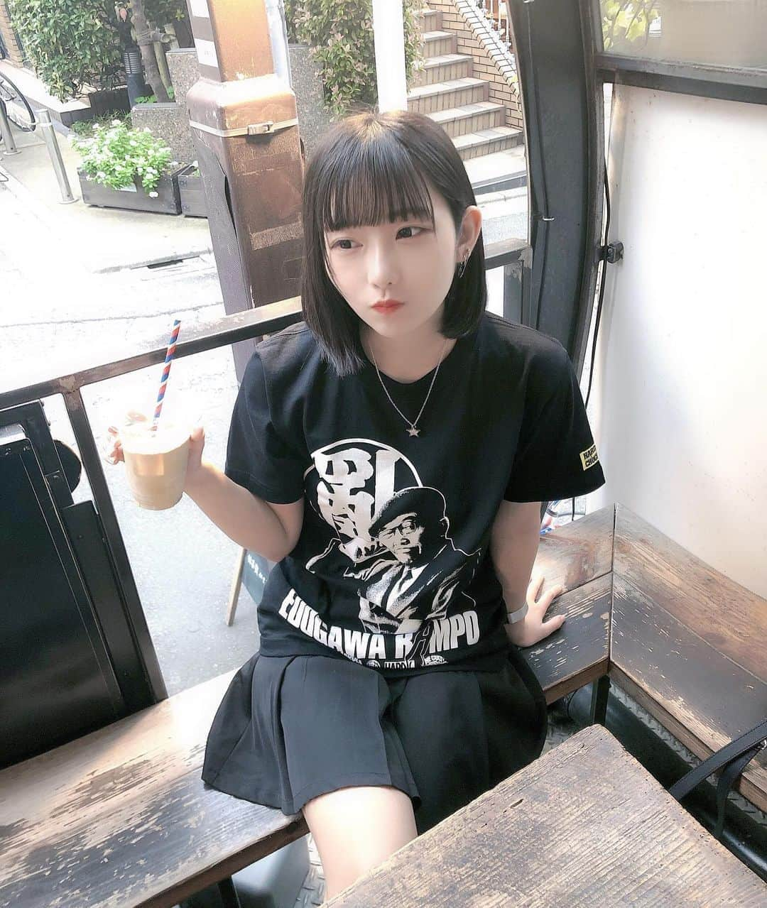 白釈迦遺さんのインスタグラム写真 - (白釈迦遺Instagram)「. Ronpo  with  Cafe latte☕️」10月15日 8時44分 - shaka_yui