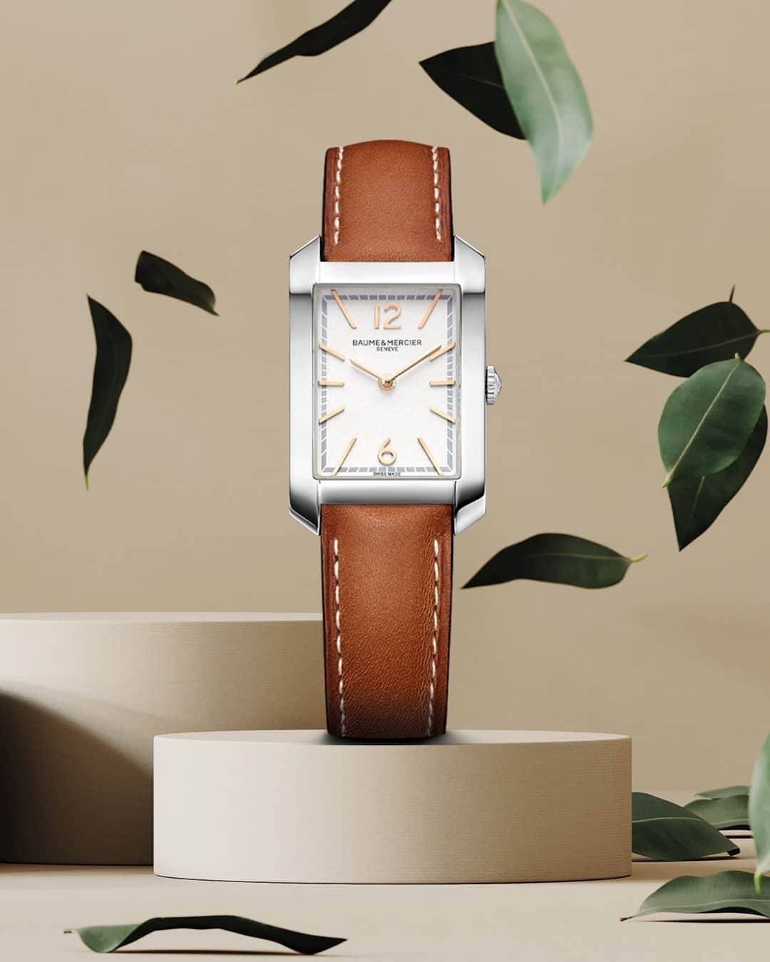 ボーンメルシーのインスタグラム：「The Hampton is a full mood.  -- Hampton 10472 Small, Quartz, 5 ATM Water-Resistance,  Self-interchangeable brown calfskin strap.  -- #baumeetmercier #hampton #swissmade #timepiece #watchesofinstagram #luxurywatch  #watchcollector」