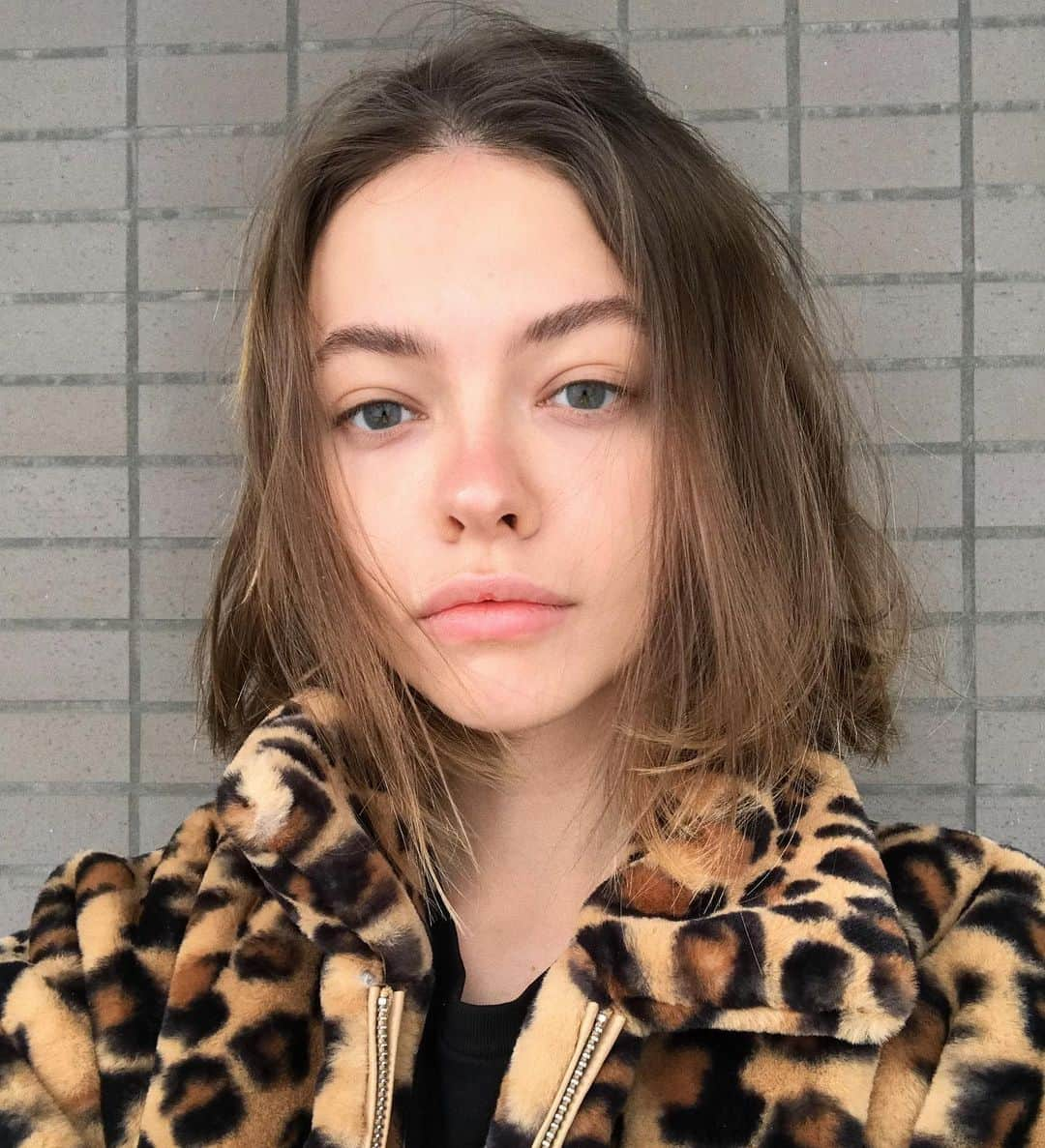 Kira Rauschのインスタグラム：「i want my medium length hair BACK. a$ap!!!!!😡(сори у меня приступ ностальгии)」