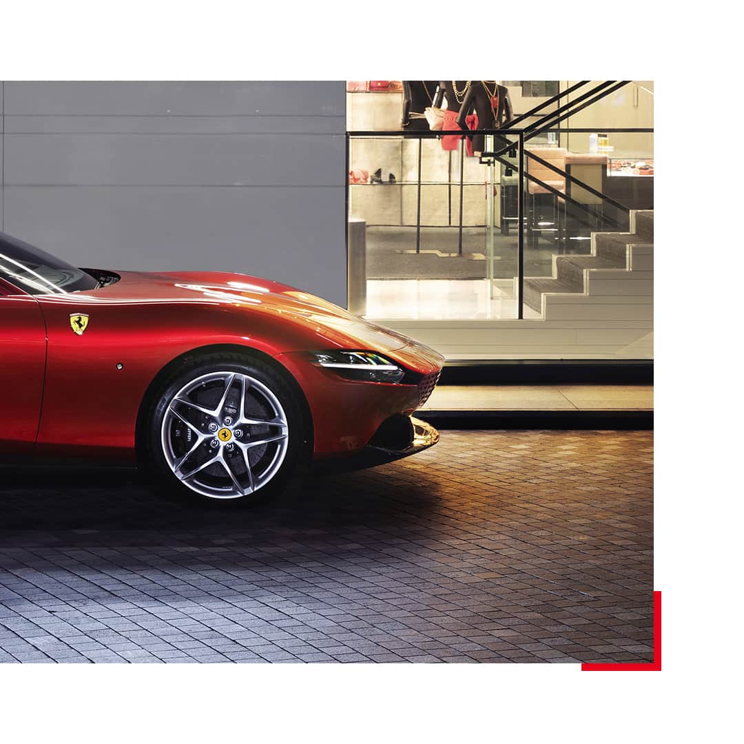 フェラーリさんのインスタグラム写真 - (フェラーリInstagram)「The ultimate nod to elegance is at the heart of the #FerrariRoma. Its 2＋ fastback coupé silhouette encompasses the sophistication of #Ferrari’s #LaNuovaDolceVita era. A turbo-charged V8, capable of delivering 620 cv at 7500 rpm, hails from the family of engines that has won the overall International Engine of the Year for four years running. The perfect culmination of refinement and performance is here.」10月15日 1時14分 - ferrari