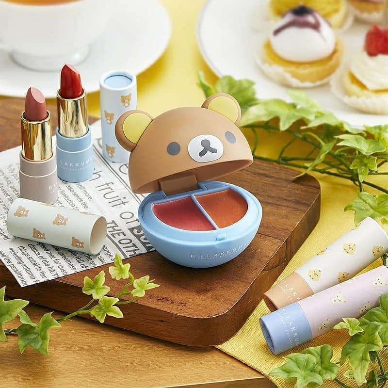 Rilakkuma US（リラックマ）さんのインスタグラム写真 - (Rilakkuma US（リラックマ）Instagram)「The Coffret Collection by Bandai is an adorable set of Rilakkuma makeup and pouches! (*Only available from Bandai Japan). . . . #rilakkumaus  #rilakkuma #sanx #plush #kawaii #リラックマ #サンエックス #makeup」10月15日 3時09分 - rilakkumaus