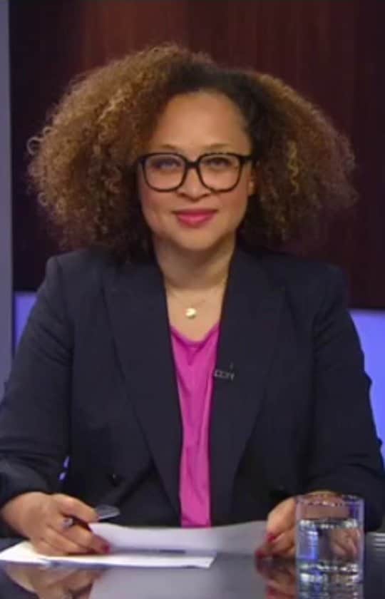 のインスタグラム：「My interview with Nam Kiwanuka for TVO's "The Agenda" summer series. We talk about what it was like being a Black figure  skater in Canada, issues with Skate Canada, Black Lives Matters, and the how we deal with living in a world that constantly seems to want to tear people like you down.  Thank you @namshine for the amazing interview, making me feel comfortable, and being a Black woman with platform to help us bring these very real issues and conversations to a national audience. . . . . @namshine @theagendatvo @figureskatingdia @kherispoppin #blacklivesmatter #figureskating #skatecanada #flexininmycomplexion #blackboyjoy #indigenouslivesmatter #listen #love #learn #coloryourice」