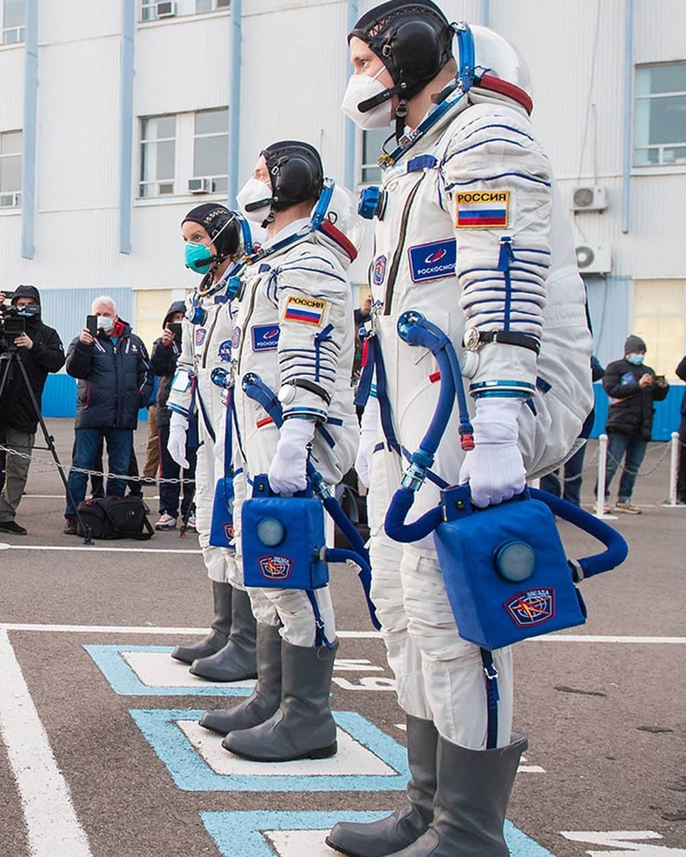 NASAさんのインスタグラム写真 - (NASAInstagram)「A birthday candle fit for an astronaut! 🎂 ⁣ ⁣ Today, on her birthday, Kate Rubins of @NASAAstronauts along with Sergey Ryzhikov and Sergey Kud-Sverchkov of the Russian space agency @Roscosmos launched to the International Space Station (@ISS) at 1:45 a.m. EDT and arrived at 4:48 a.m., where they will stay for the next six months! ⁣  ⁣ Rubins and her crewmates will be joined by the @SpaceX Crew-1 crewmembers Mike Hopkins, Victor Glover and Shannon Walker of NASA and Soichi Noguchi of JAXA (@jaxajp). Their mission, scheduled to launch no earlier than mid-November, will launch from @NASAKennedy as part of our Commercial Crew Program.⁣  ⁣ Images Credit: NASA/GCTC/Andrey Shelepin⁣ ⁣ #RocketLaunch #BirthdayGirl #WomenInSTEM #NASA #SpaceNews #ByeBye」10月15日 6時11分 - nasa