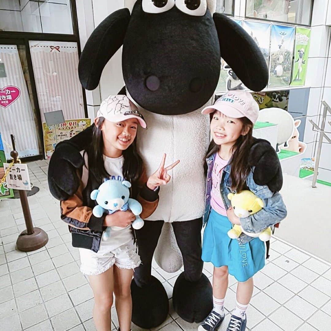 吉田ヒトシさんのインスタグラム写真 - (吉田ヒトシInstagram)「おはようございます。  白樺リゾート池の平ホテル。  大学卒業後、実はこちら住み込みでお世話になりました。  早口言葉のういろう売りを言いながら、毎日白樺湖を一周走っていました。  その後、試験に合格して上京し芝居を学ぶことになります。  そんな僕の原点ともなる特別な場所。  今回で3回目となる白樺リゾートでのファッションショー。  本日締め切りです。  #吉田ヒトシ #モデル募集 #池の平ホテル」10月15日 6時47分 - yoshida__hitoshi
