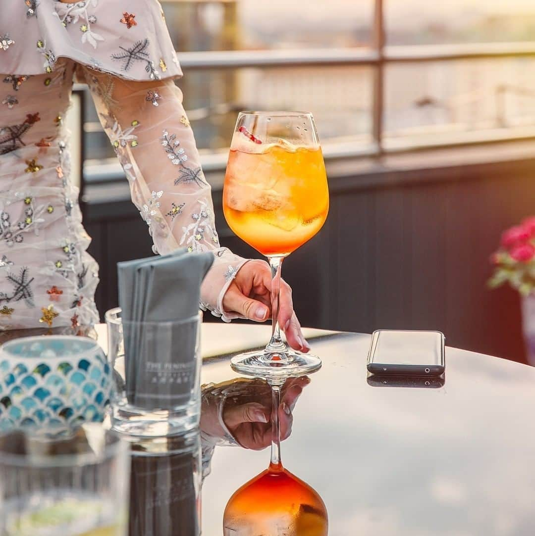 The Peninsula Hotelsさんのインスタグラム写真 - (The Peninsula HotelsInstagram)「Soaking in the sunset at @thepeninsulabeijing’s The Peninsula Yun with a special Ferrari-inspired "Sunset in Roma" cocktail — it’s a delicious mix of Pinot Grigio, Campari and soda. ⁣ ⁣ ⁣ ⁣ ⁣ #peninsulahotels #luxuryhotelexperience #fivestarservice #peninsulastay #beijing #craftcocktail #craftcocktails #cocktails #skyline #finedining」10月15日 7時23分 - peninsulahotels