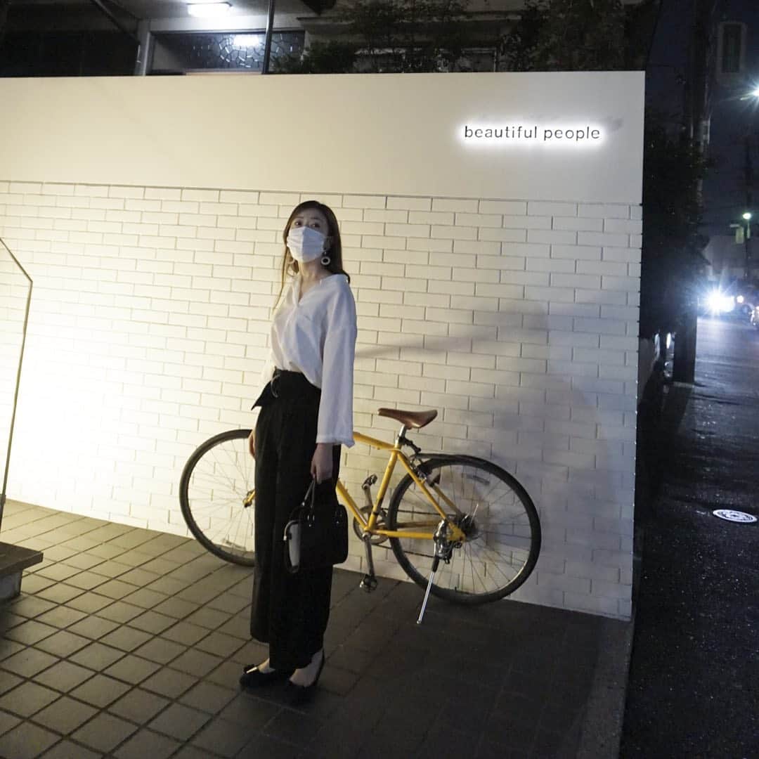 木谷有里さんのインスタグラム写真 - (木谷有里Instagram)「・ いろいろな場所でお散歩すると 知らなかったお店とか、 新しく出来た場所を発見出来て楽しい☺︎  #青山　#東京　#aoyama #tokyo」10月15日 17時10分 - kitani_yuri