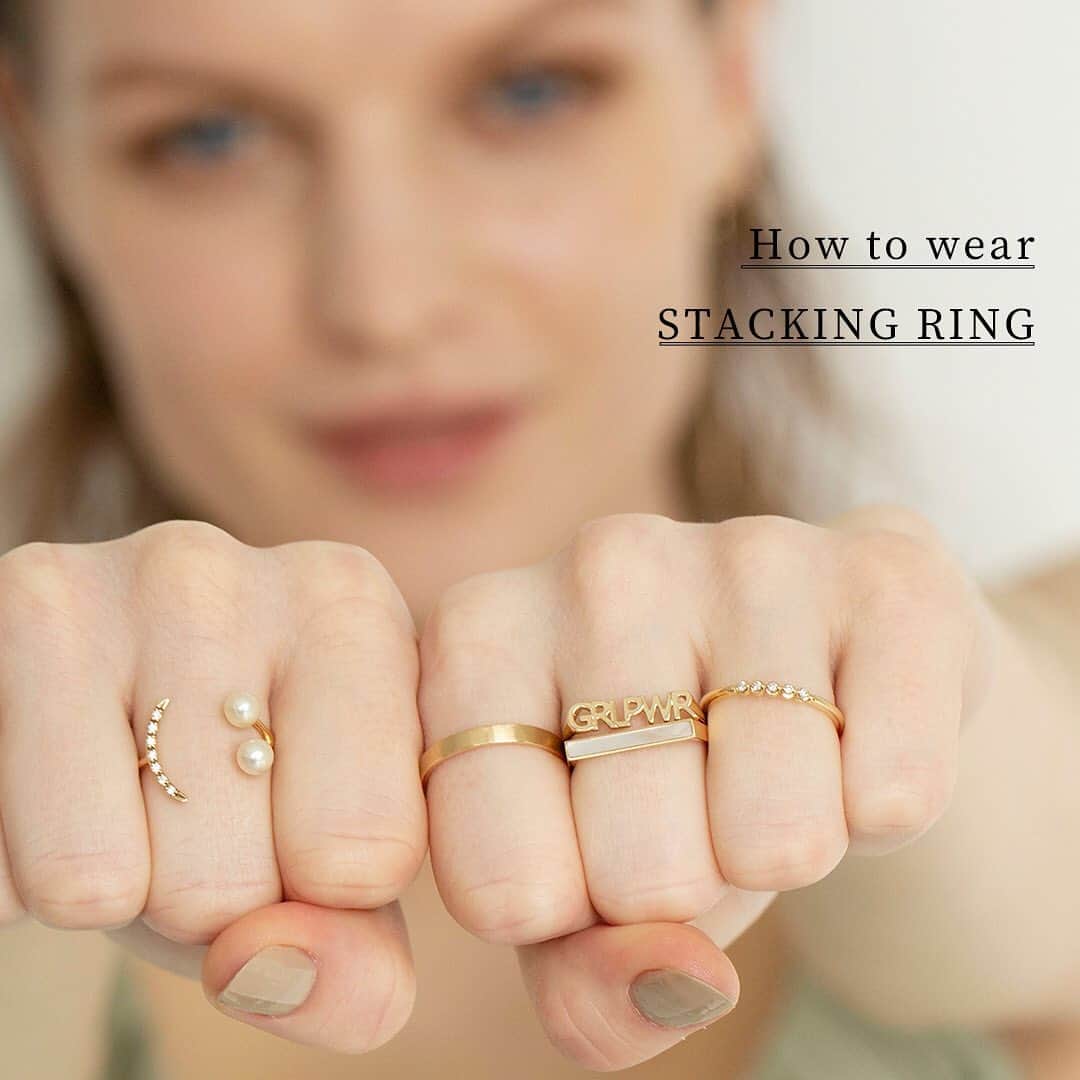 STAR JEWELRY Girlさんのインスタグラム写真 - (STAR JEWELRY GirlInstagram)「着用中も自分の目で見て楽しむことができるリングは、とびきりお気に入りをセレクトして！トレンドの着けこなしはHPの「STYLING」からチェックを♪  #ring #リング #styling #ootd #gold #ゴールド #jewelry #ジュエリー #スタージュエリーガール #STARJEWELRYGirl  #lumine #ルミネ #ヒカリエ」10月15日 17時15分 - star_jewelry_girl