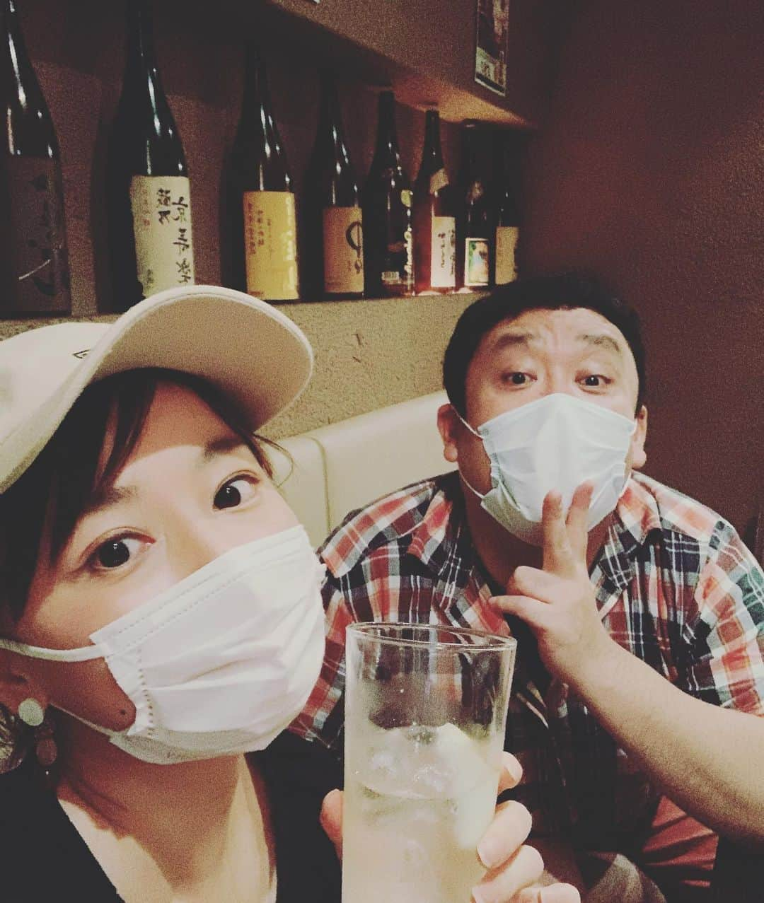 下川みくにさんのインスタグラム写真 - (下川みくにInstagram)「久しぶりに外食。  久しぶりの馬肉屋たけし。  めちゃ食べたかったからほんと幸せ。  美味しすぎて完食。  石本さんにも久しぶりに会えたし。  ！お誕生日おめでと！  #ドロンズ石本さん #馬肉屋たけし #馬肉#恵比寿#恵比寿グルメ　 #ヘルシー #ごちそうさまでした」10月15日 17時30分 - mikuni_shimokawa