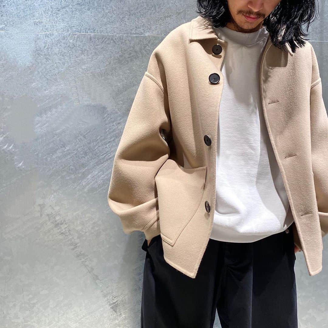 H BEAUTY&YOUTHさんのインスタグラム写真 - (H BEAUTY&YOUTHInstagram)「＜H BEAUTY&YOUTH＞ WOOL CASHMERE WORKY JACKET ¥77,000-(tax in) Color: Beige/Black Size: S/M/L (着用スタッフ: 181cm 着用サイズ: L)  #H_beautyandyouth @h_beautyandyouth  #BEAUTYANDYOUTH #Unitedarrows #OAMC #NIKE」10月15日 18時13分 - h_beautyandyouth