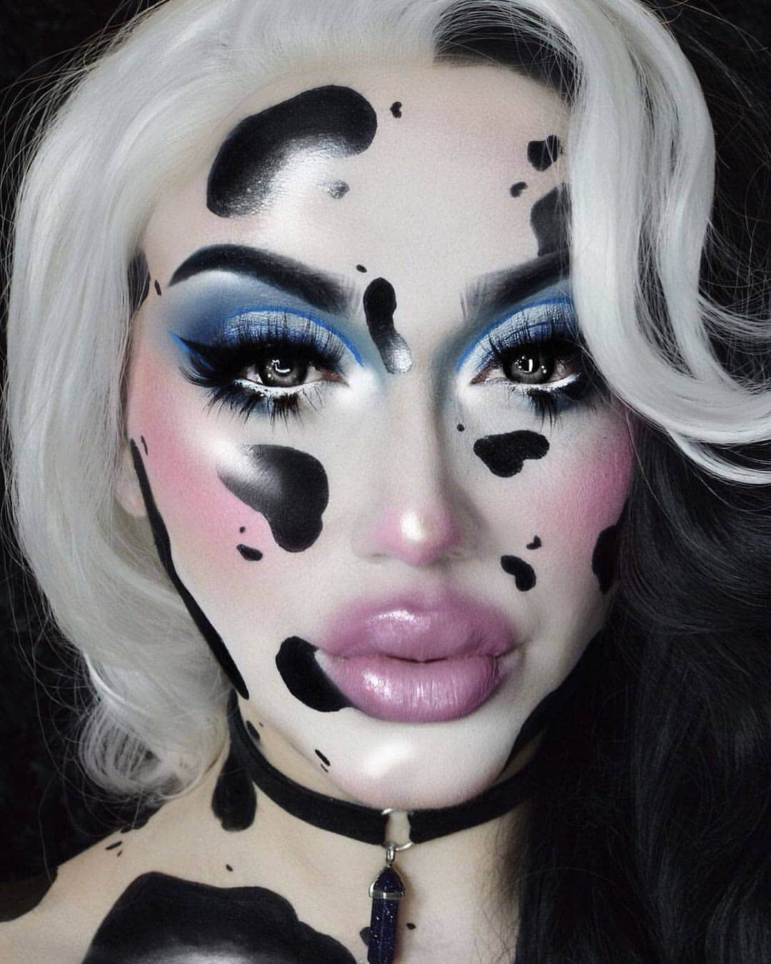 NYX Cosmeticsさんのインスタグラム写真 - (NYX CosmeticsInstagram)「I'm not a cat, I don't say meow 🐄 @imogenhearts uses our Sweet Cheeks Creamy Powder Blush Matte in 'Rose & Play ' to complete this cute lil milk-over 🖤 • #nyxcosmetics #nyxprofessionalmakeup #crueltyfreebeauty」10月15日 9時29分 - nyxcosmetics