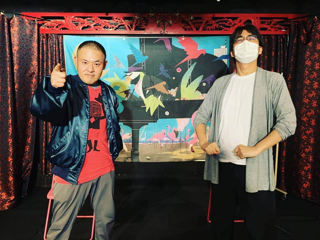 のインスタグラム：「お笑い自由業作戦会議でした。 作家の讃岐さんありがとうございました！ 聞き手として素晴らしかったです。  #紅鶴 #新やる気まんまんオットどっこい紅鶴  #味園 #トークライブ」